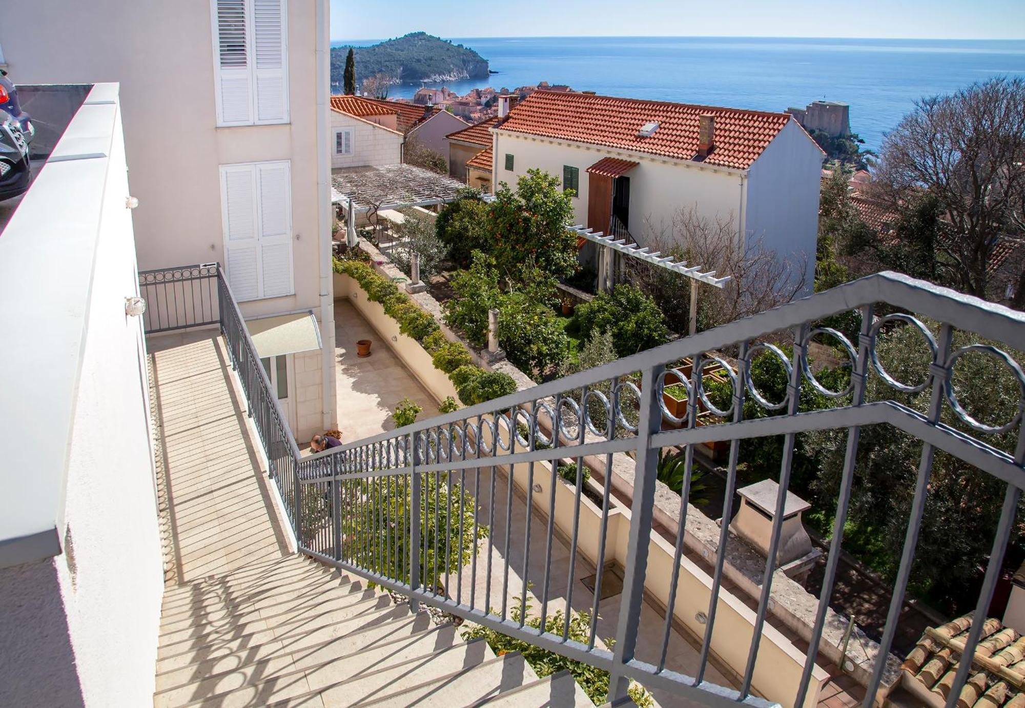Appartamento Beta With Sea View